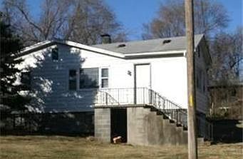 1st image of 5238 Armstrong Ave