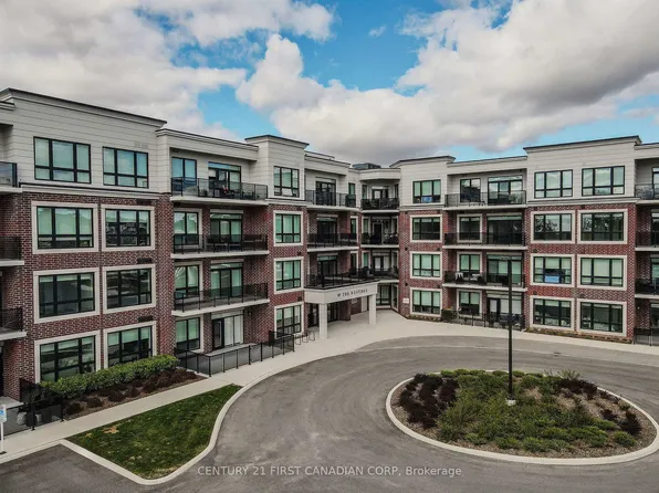 1975 Fountain Grass Dr #204, London, ON N6K 0M3