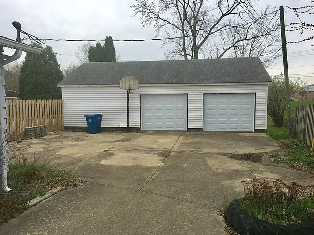 9403 Shenandoah Dr — Photo 35