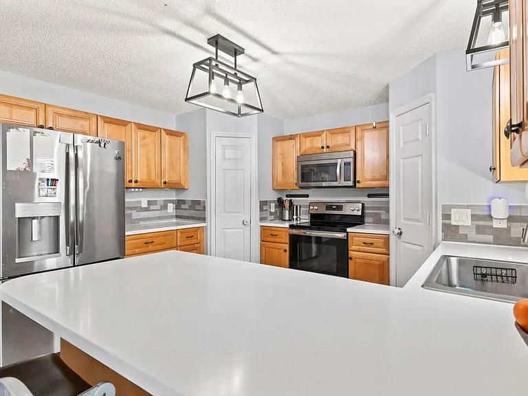 3861 SW Chaffin St — Photo 8