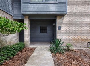 210 Oak Bay St APT 504, Rockport, TX 78382