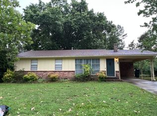 10921 Birchwood Dr, Little Rock, AR 72211