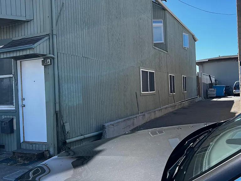 149 San Bruno Ave W #A — Photo 2