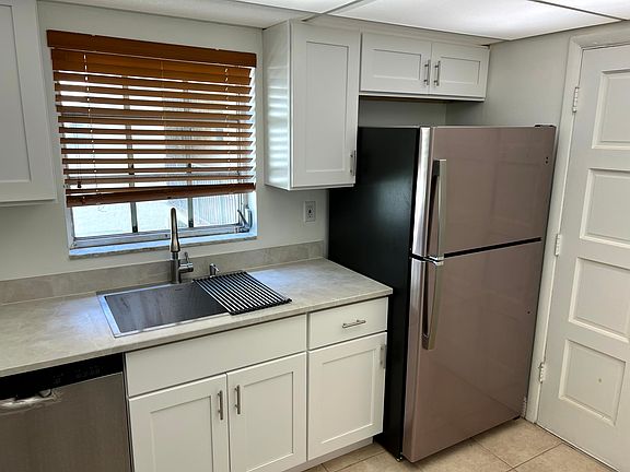 2nd image of 8550 SW 109th Ave #5212