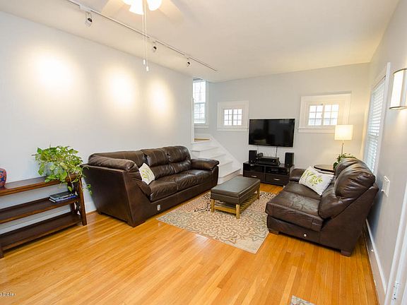 3rd image of 2646 Kings Hwy