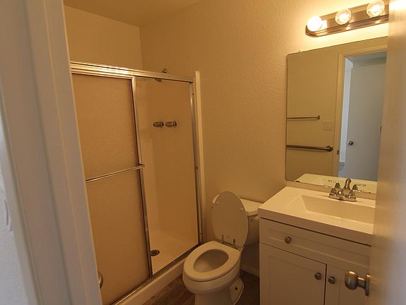 3rd image of 4341 W Lupine Ave