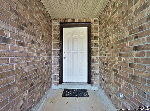 3rd image of 9434 Wildstone Pl