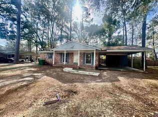 2 Euclid Cir, Valdosta, GA 31602