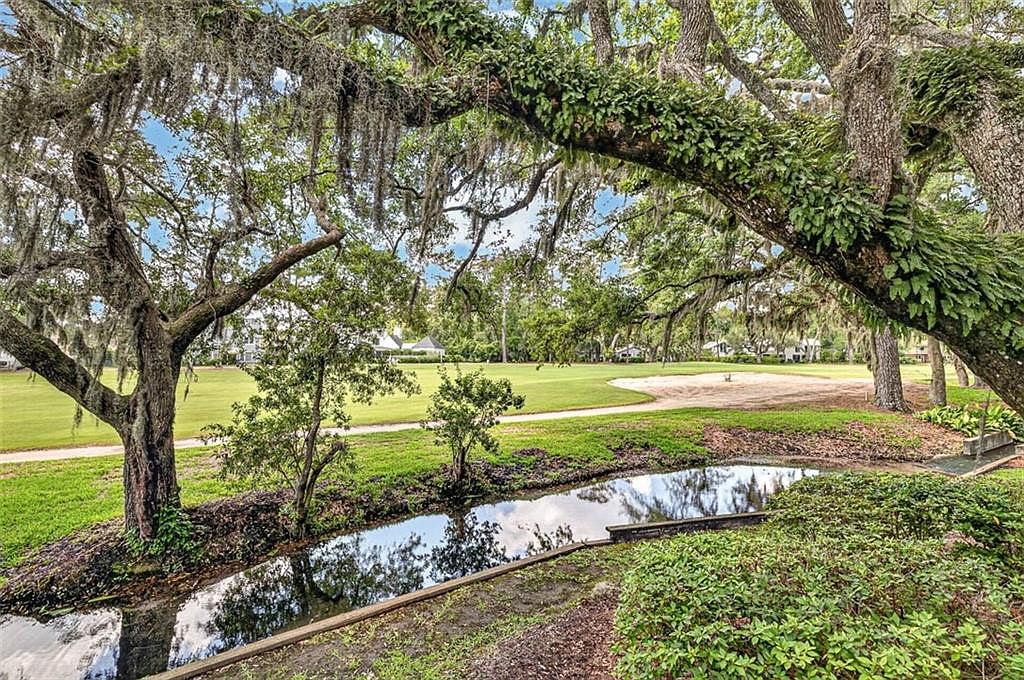 409 Fairway Villas