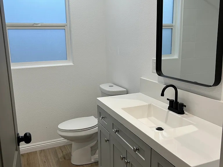 11552 Kathy Ln — Photo 5