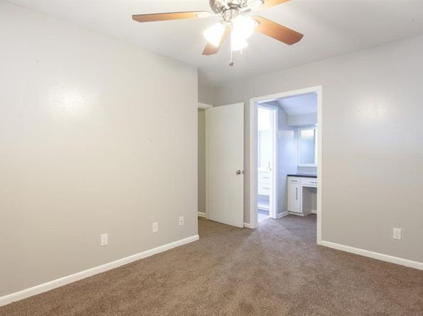 3405 Grooms St #3405