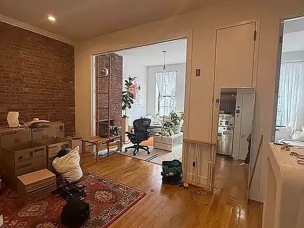 841 Kent Ave APT 3F, Brooklyn, NY 11205