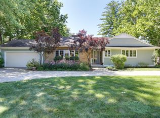 72 Greencroft Dr, Champaign, IL 61821