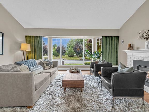 4th image of 9231 Parksville Dr