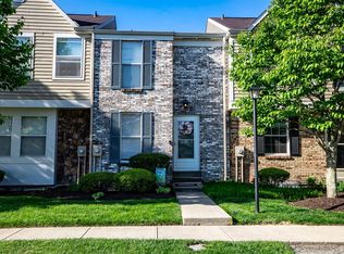 1037 Stratford Ct, Loveland, OH 45140