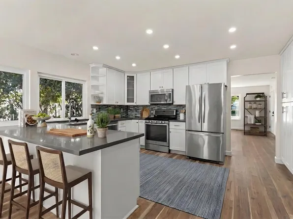 2589 Joann Dr, Oceanside, CA 92056
