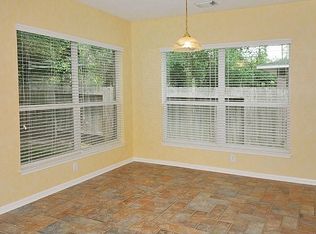 11 Mission Bend Pl, Spring, TX 77382