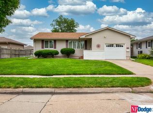 1707 E 20th St, Fremont, NE 68025