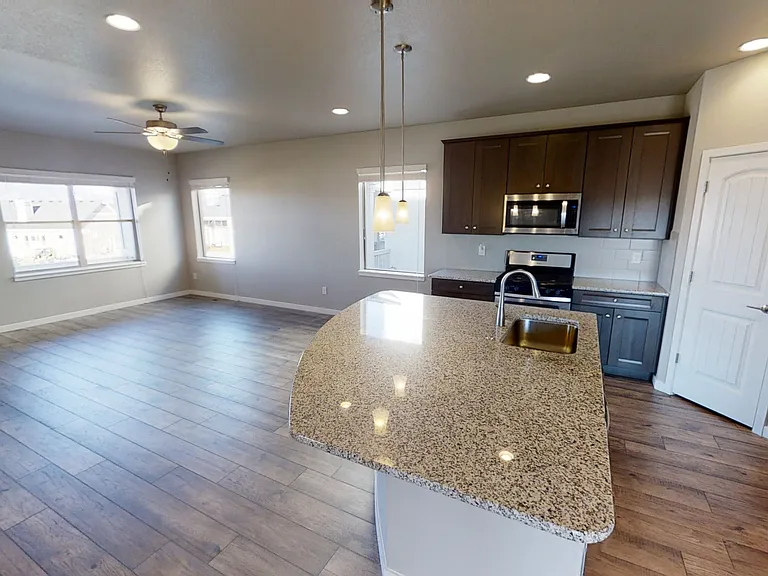 2041 Medici Ln — Photo 3