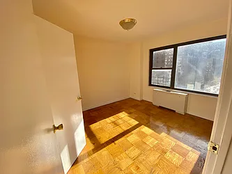 Rented by Olympia House Delaware LP