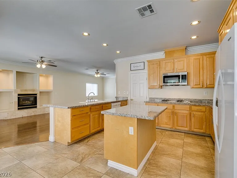 9620 Sedona Hills Ct — Photo 25
