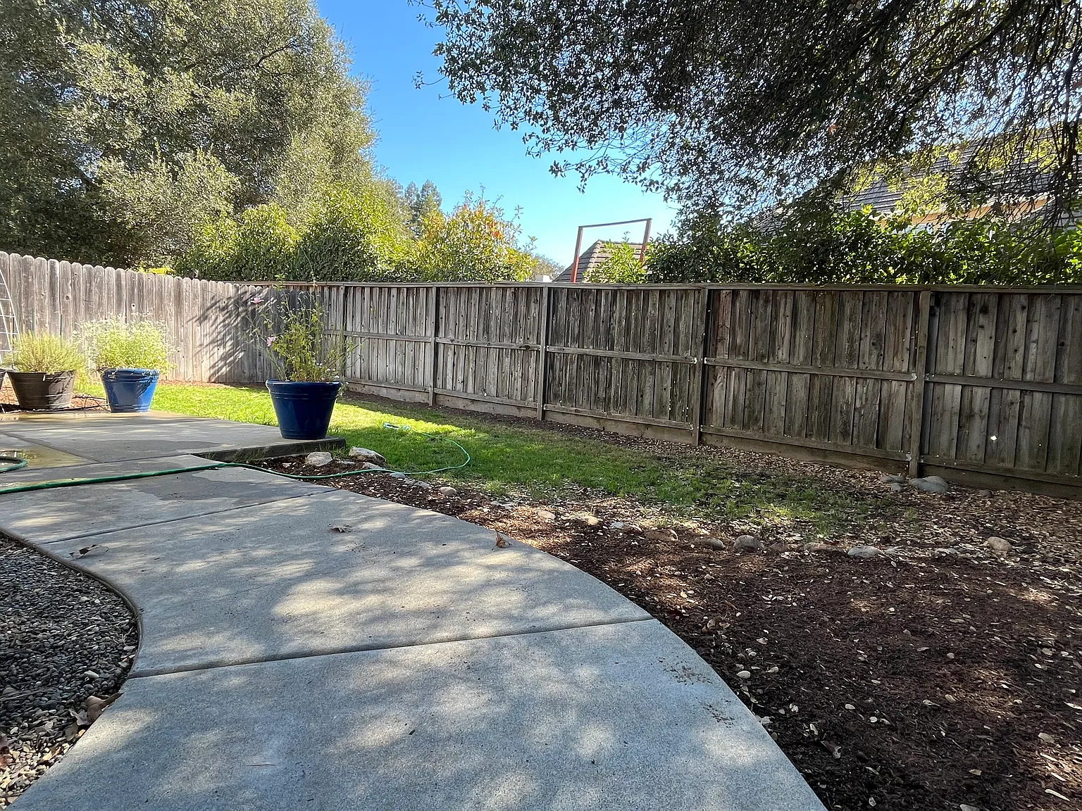 1 bed, 800 sqft, $2,200 — Photo 2