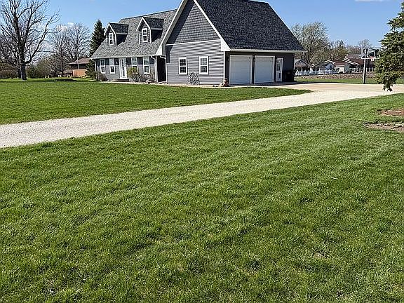 3rd image of 2318 County Road 2900 N