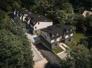 956 Walnut St #6, Newton Highlands, MA 02461