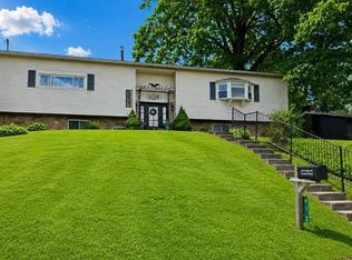 413 Center St, Hyde Park, PA 15641