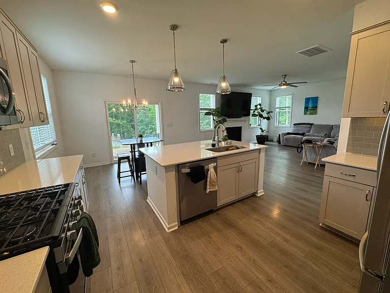 131 Alta Crest Ln — Photo 11