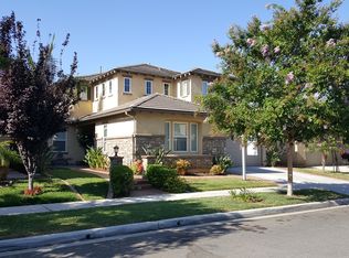 565 Dana Ln, Escondido, CA 92027