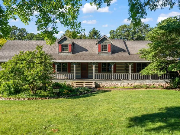 1655 Phillips Woods Ln, Urbana, IL 61802