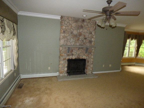 3rd image of 1003 Hillside Ave