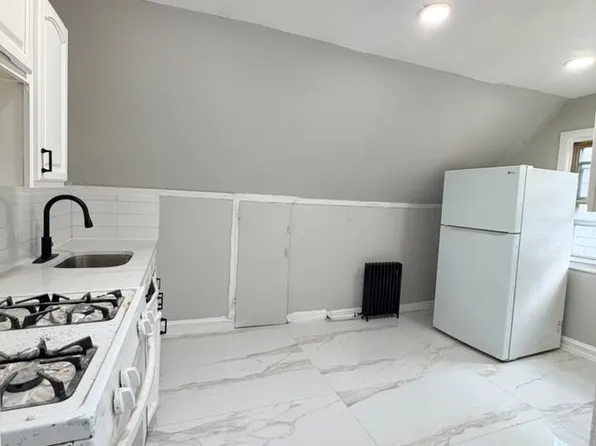 343 7th Ave W, Newark, NJ