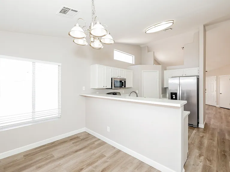 3639 Covewick Dr — Photo 8