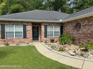 94145 Bayou Dr, Diamondhead, MS 39525