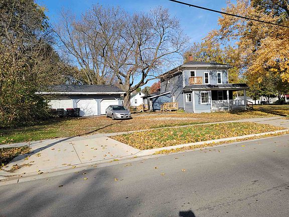 3rd image of 400 Milwaukee Rd