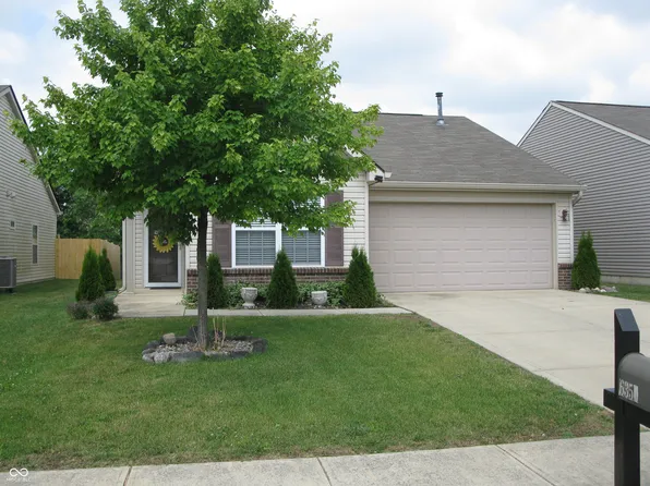 6350 Emerald Springs Dr, Indianapolis, IN 46221