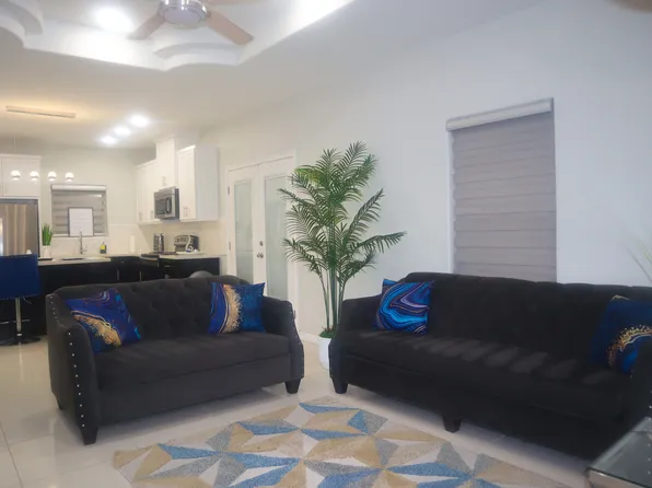 (undisclosed Address), Edinburg, TX 78541