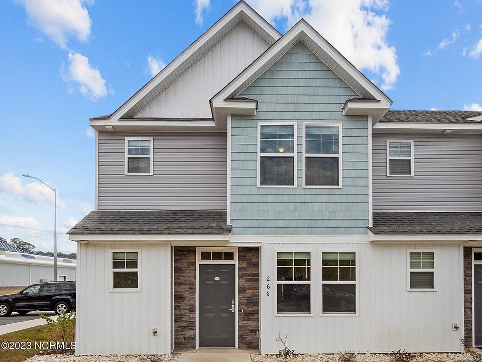 1st image of 266 Sandy Cove Lane