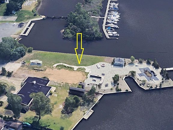 2nd image of 665 Bancroft Road