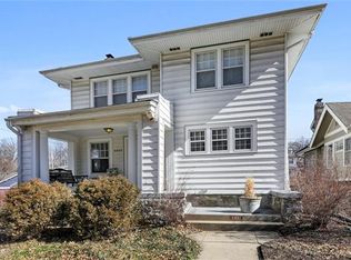 5801 Oak St, Kansas City, MO 64113
