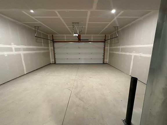 2Car Garage