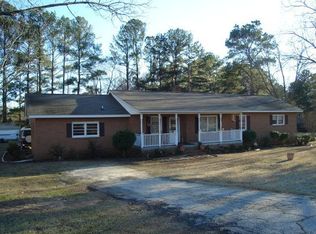 1404 Marshall Rd, Greenwood, SC 29646