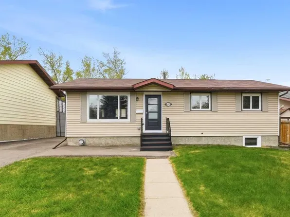 105 E Cunningham Cres, Red Deer, AB T4P 2S2