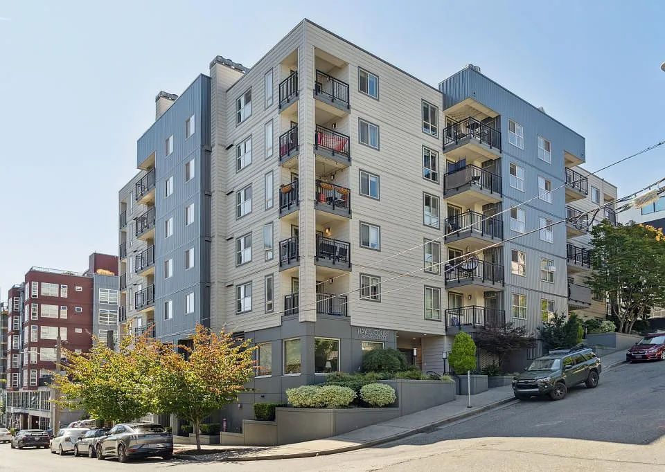 769 Hayes St #405