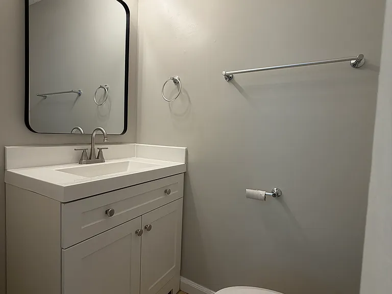 1270 Creekside Ct SE — Photo 8