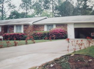 807 Riverside Dr, Waycross, GA 31501