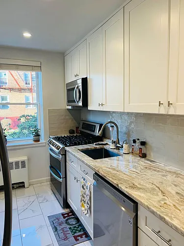 130 Ravine Ave #1 Photo 1