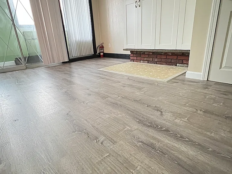 28 Elena St #3 — Photo 6